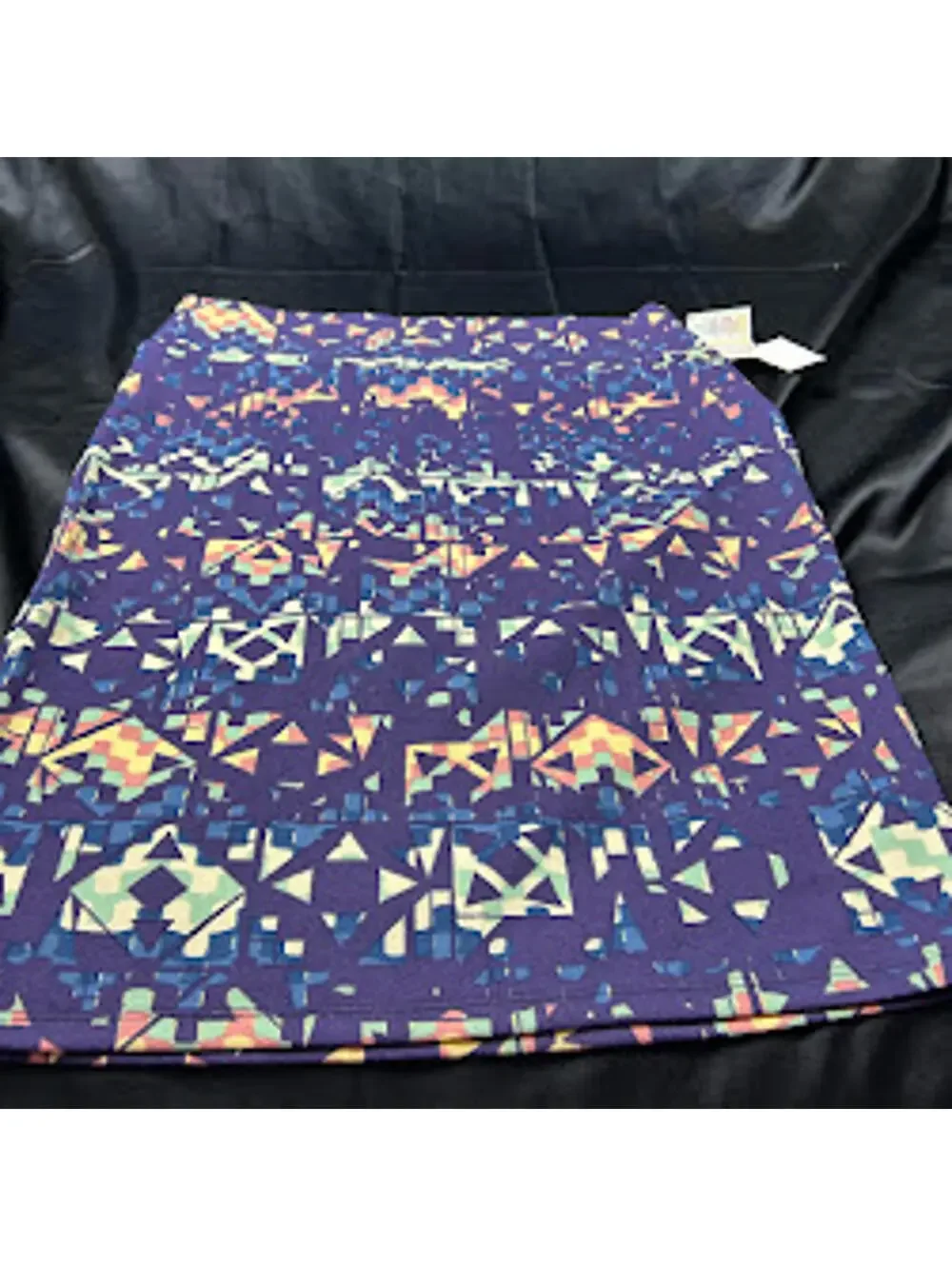 LuLaRoe Women’s Purple Multicolor Knee Length Skirt Size 3XL‎ NWT